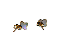 Load image into Gallery viewer, Van Cleef & Arpels Style Gold Mother Of Pearl Clover Stud Earrings 9 Carat Yellow Solid