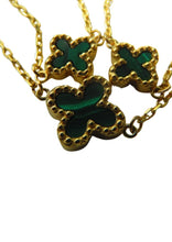 Load image into Gallery viewer, Van Cleef &amp; Arpels Style Malachite Clover Gold Bracelet 9 Carat Yellow

