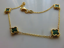 Load image into Gallery viewer, Van Cleef &amp; Arpels Style Malachite Clover Gold Bracelet Adjustable 2 Sizes 9 Carat Yellow
